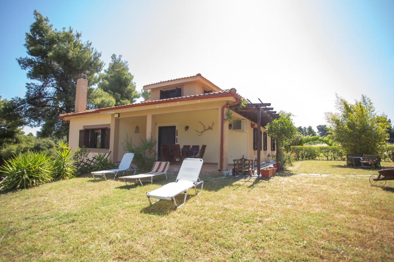 Residence On The Hill Near The Sea Siviri Exterior foto